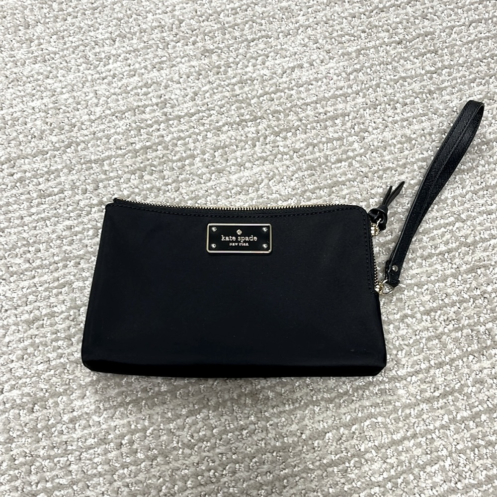 NWOT Kate Spade Black Wristlet